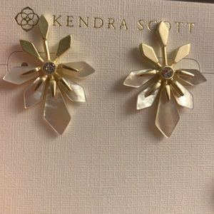 Kendra Scott Tawny Earrings - Gold